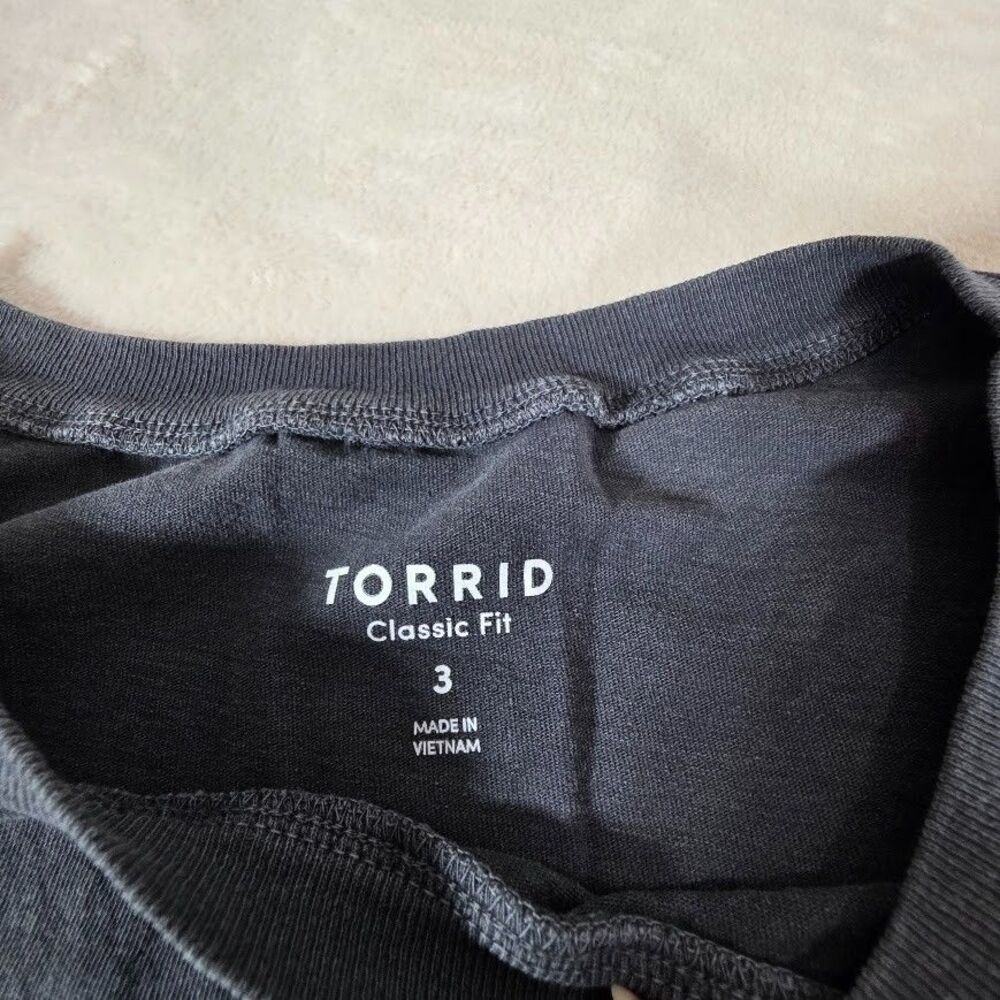 Torrid Classic Fit Size 3 Sleeveless Tank Tops T Shirts Charcoal Grey Dusty Rose - Picture 2 of 9